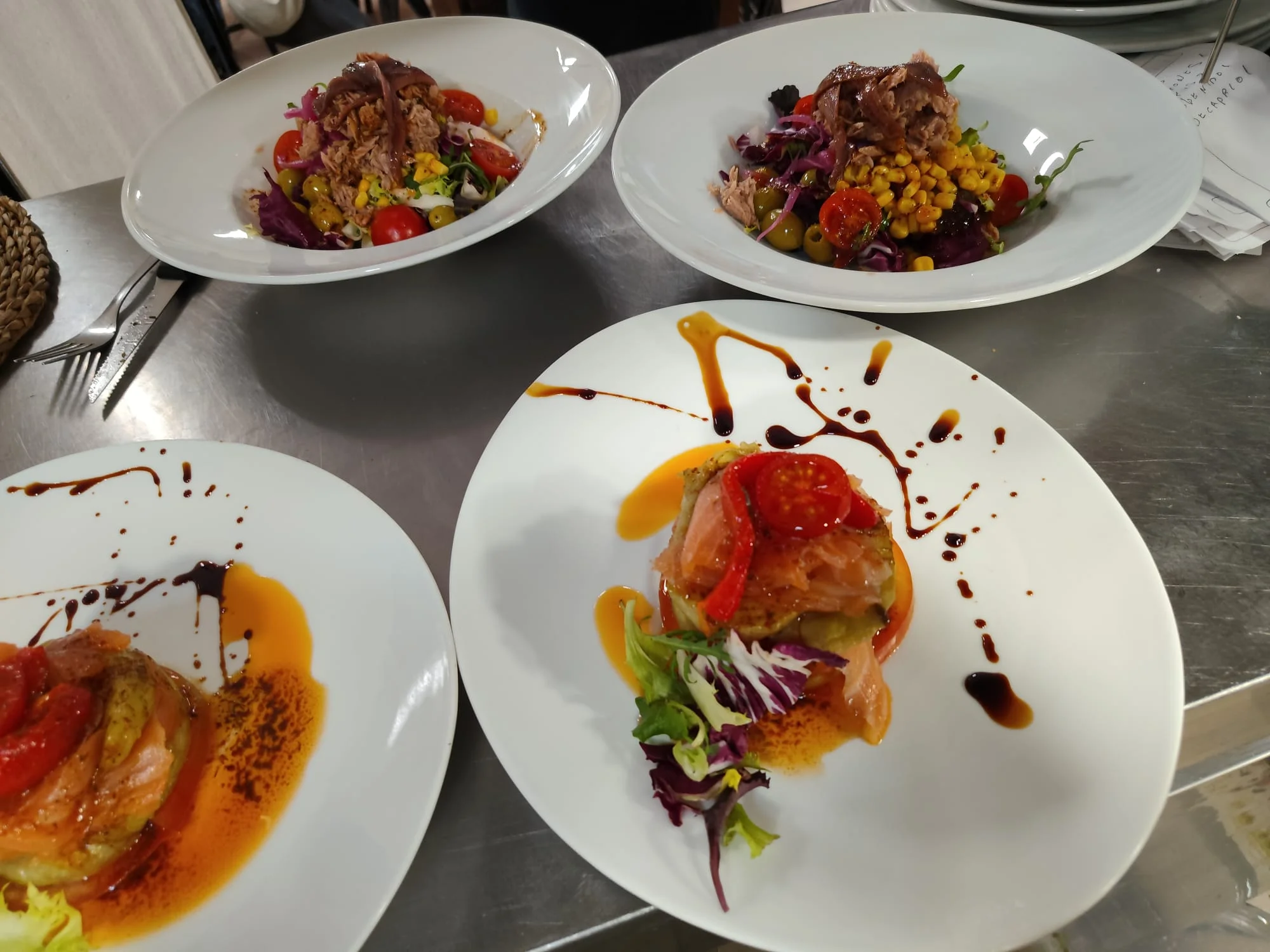 Especialidades de la casa en el restaurante J M